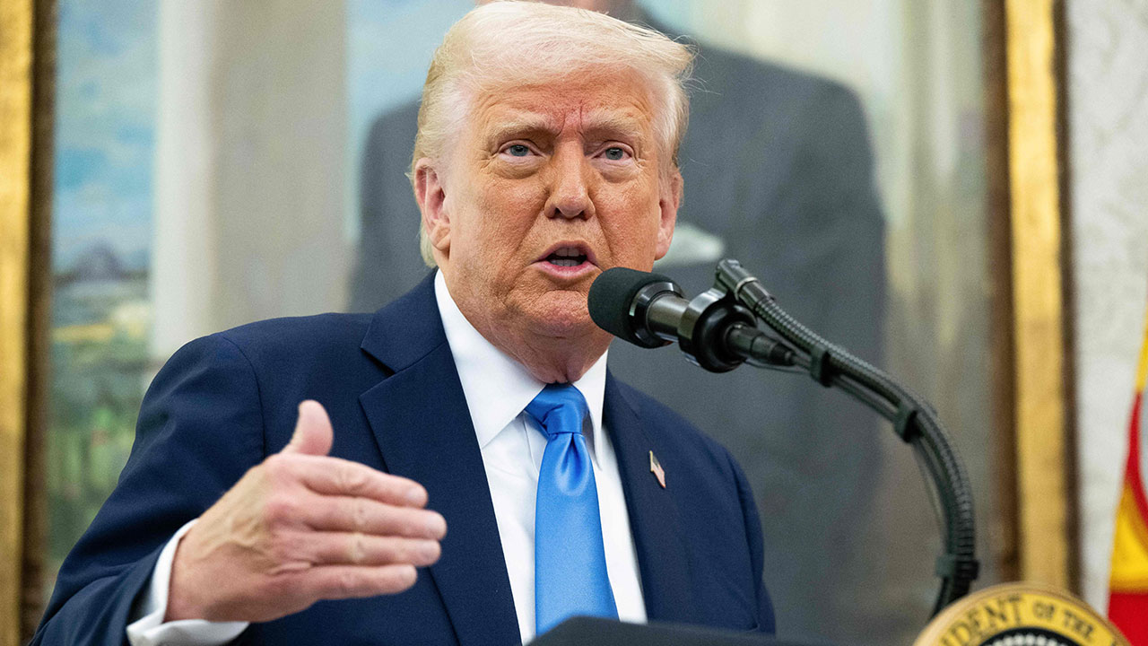 트럼프 "러, 우크라전 휴전 합의 안하면 러 원유에 25% 2차관세"