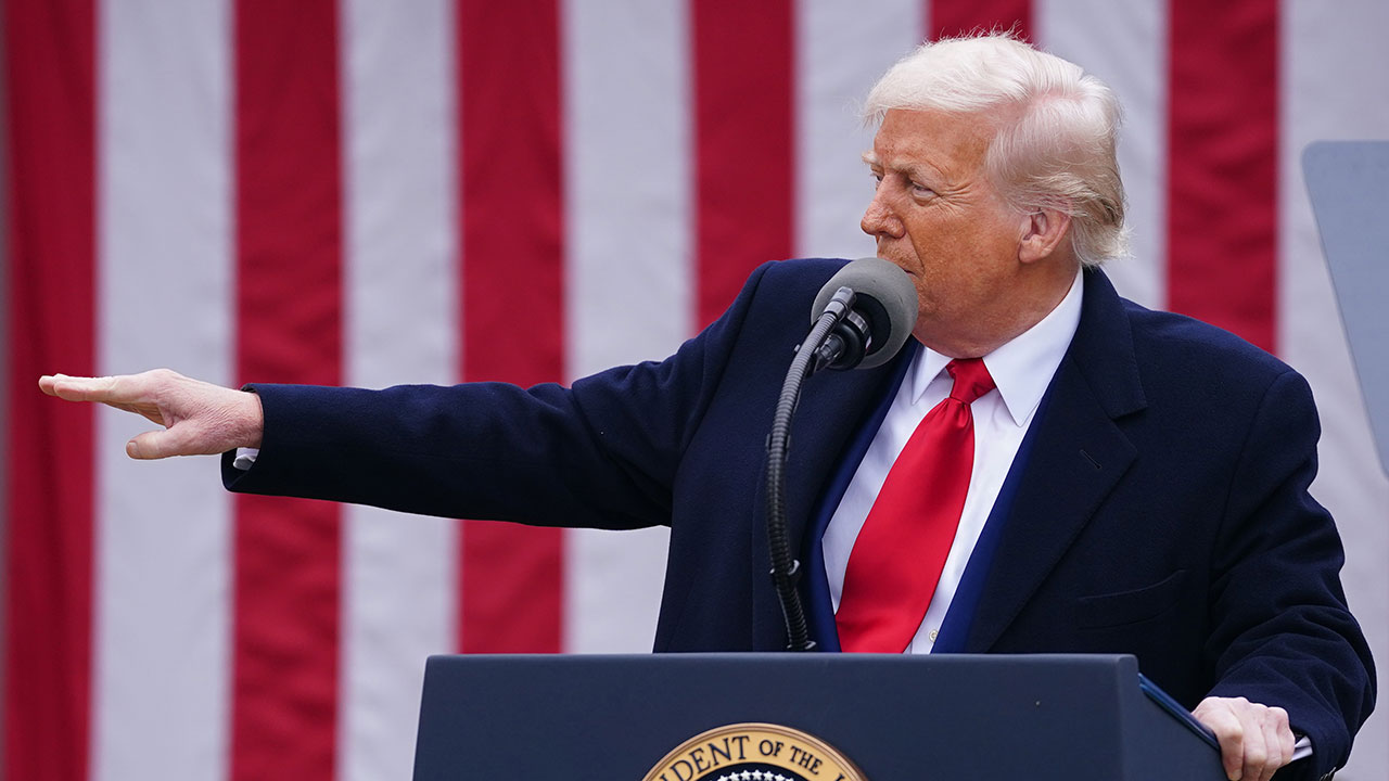 트럼프, '관세폭탄' 다음날 "수술 끝났고, 환자는 더 강해질 것"