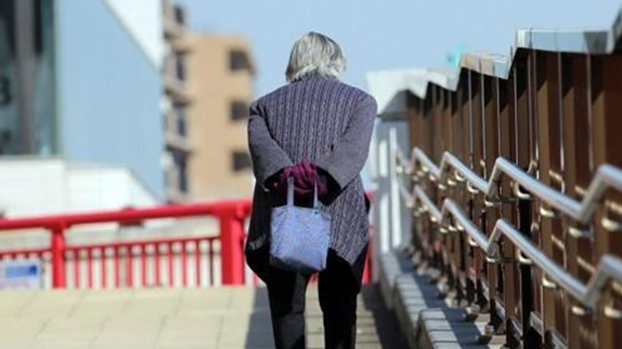 "일본 작년 고독사 2만2천명 남성이 80"첫 정부 추계