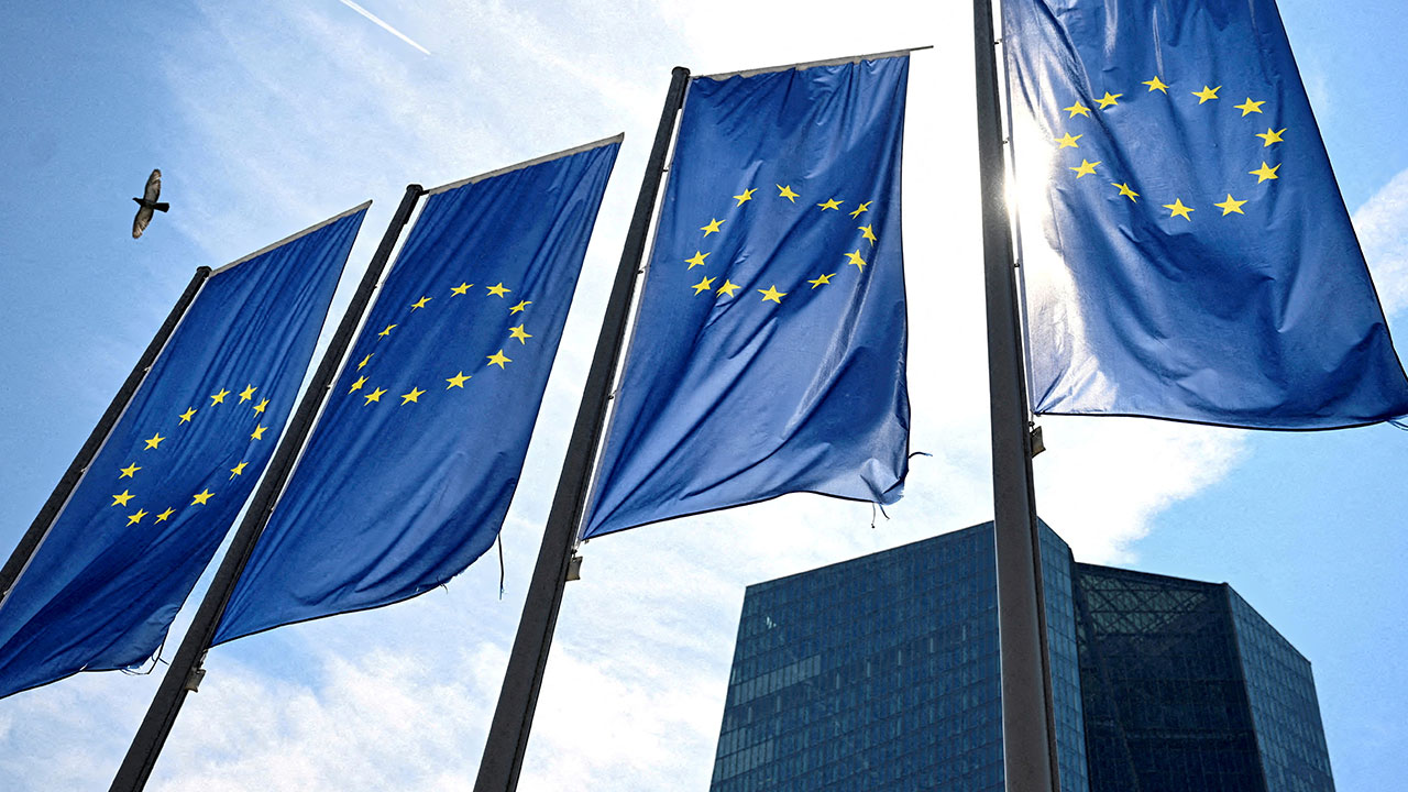 EU, 美와 관세협상 당일 '보복관세 90일 보류' 확정