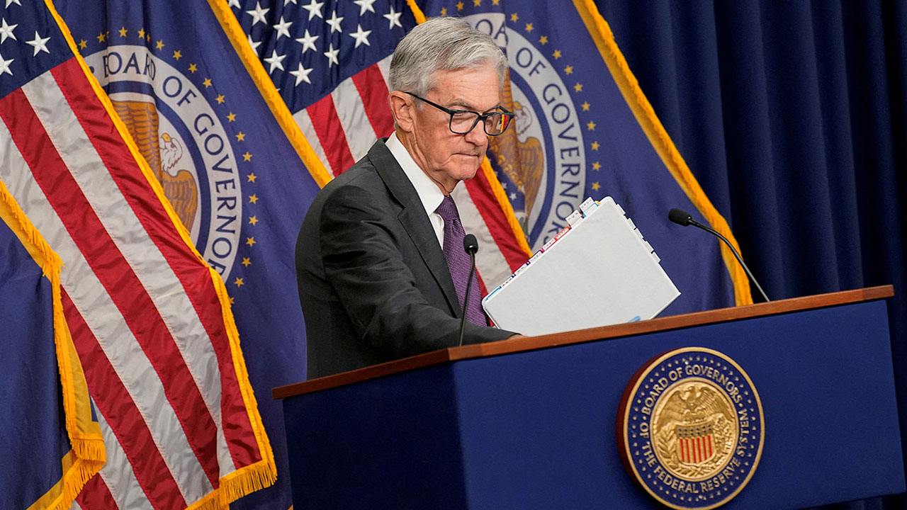 미 파월 의장 "관세로 인플레 일시 증가‥통화정책 개입은 아직"