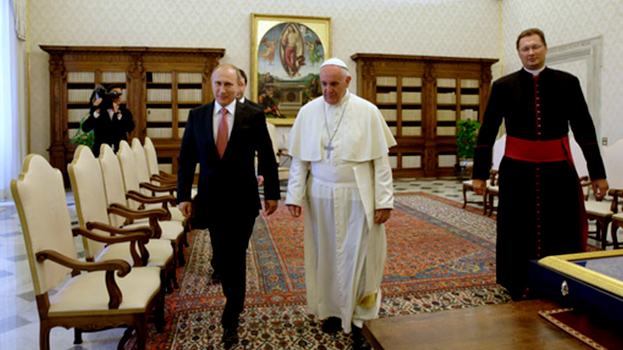 푸틴, 프란치스코 교황 선종에 "러시아 깊은 애도 표한다"