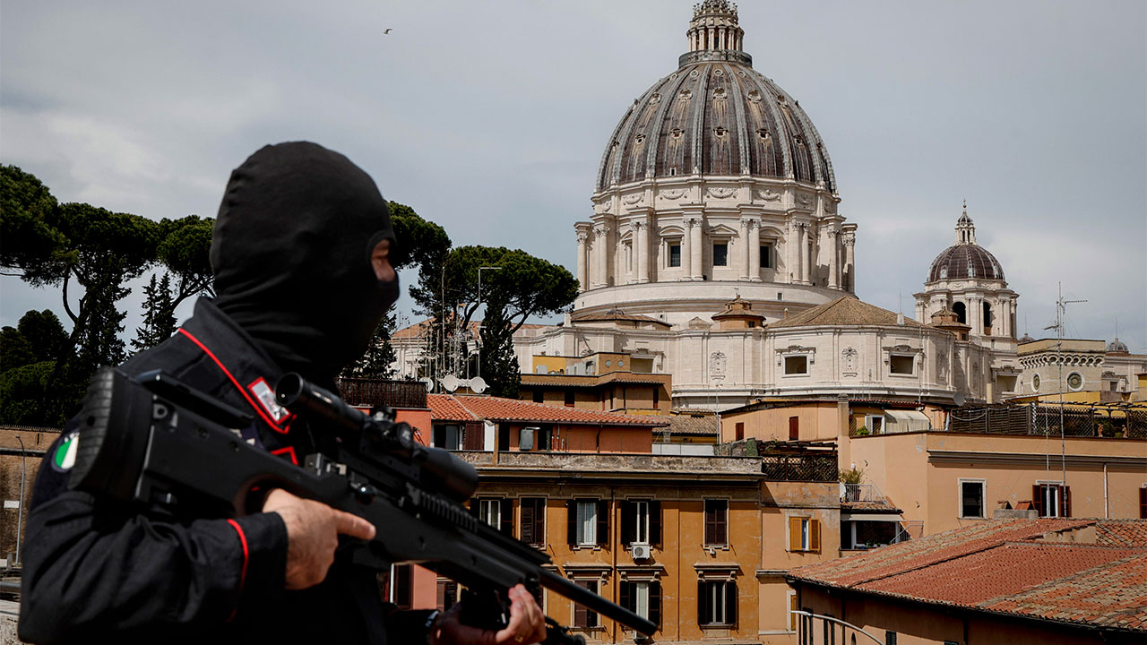 교황 장례식 25만 인파 예상‥각국 정상 참석 '경비 비상'