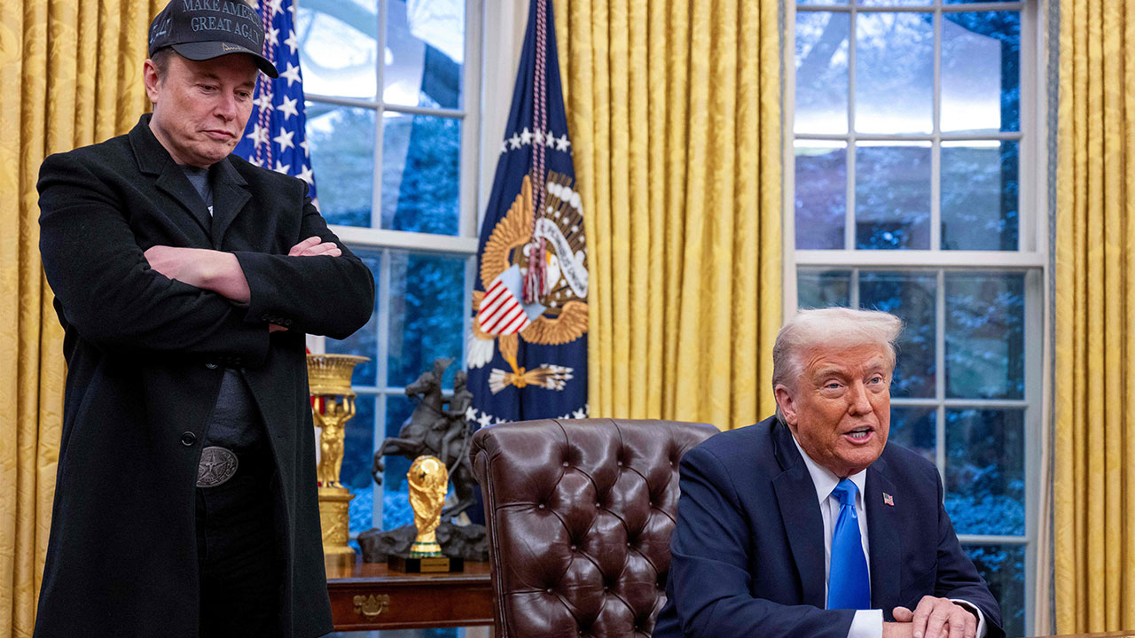 트럼프 "머스크, 언젠간 떠나게 해야"‥머스크 "5월부터 테슬라에 집중"