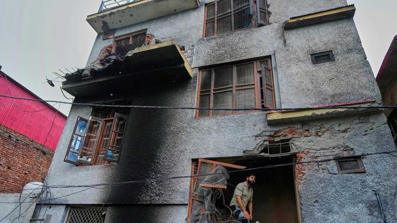 미 당국자 "파키스탄 중국산 전투기가 인도 프랑스산 라팔 격추"