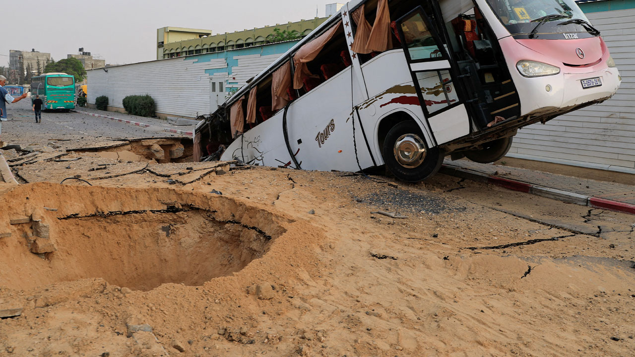 이스라엘-하마스, 휴전 협상 재개‥이스라엘군, 가자지구 병원 공습