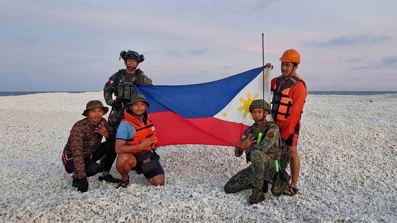 필리핀 "中 선박이 물대포 발사"‥남중국해서 또 충돌