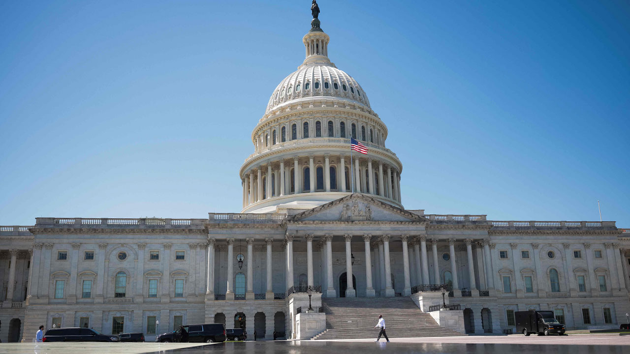 미 하원 본회의서 트럼프 감세법안 통과