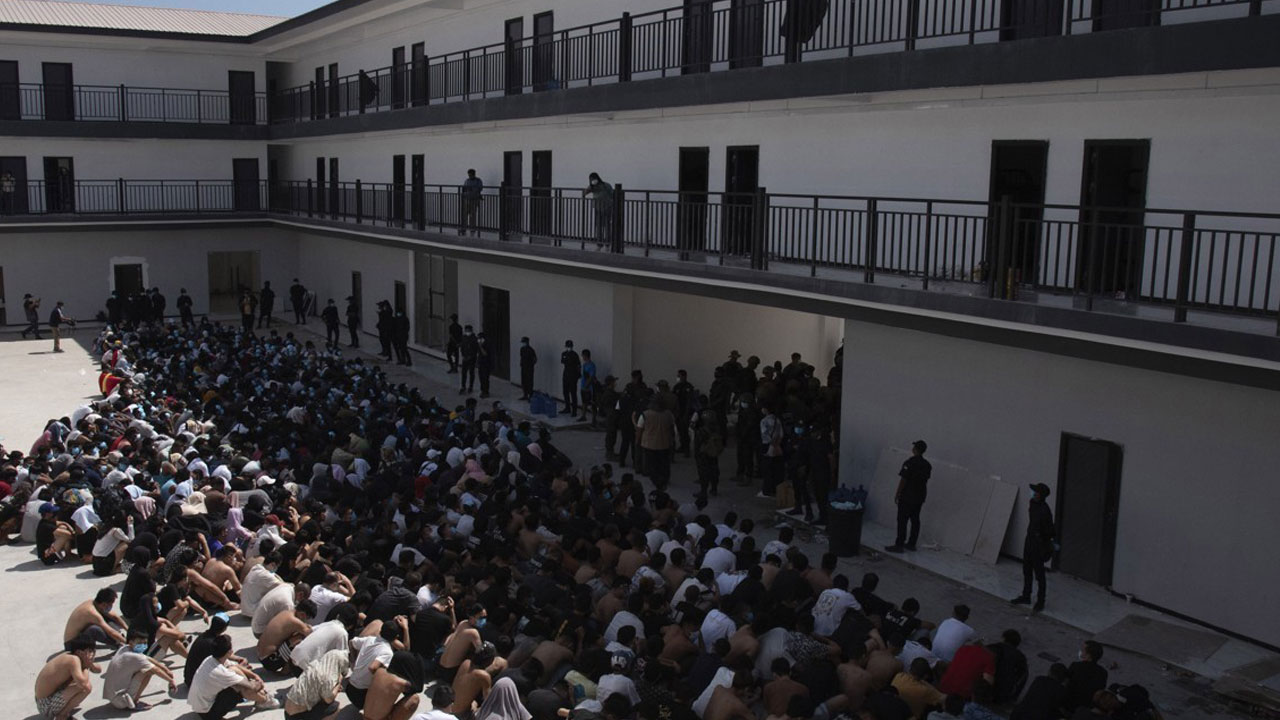 '미얀마 사기조직 납치' 20대 한국인 구출돼 귀국‥보름 감금