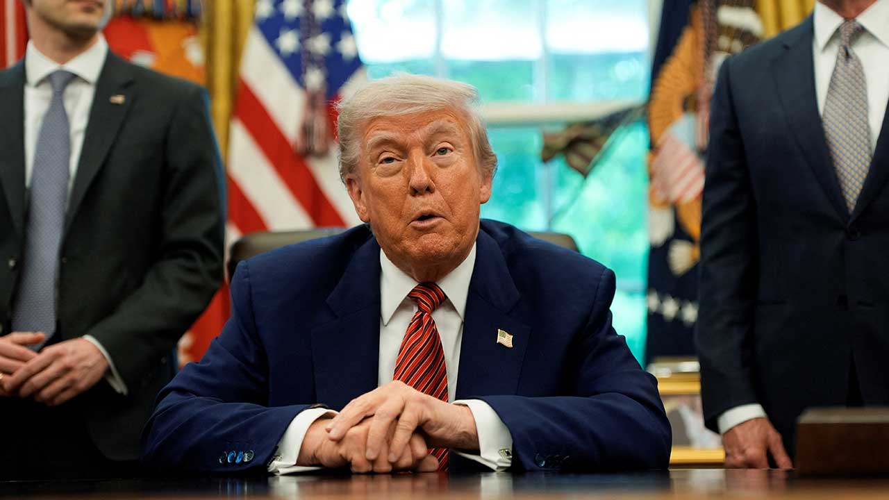 트럼프 "신규 원전 18개월내 허가‥2050년까지 발전 용량 4배로"