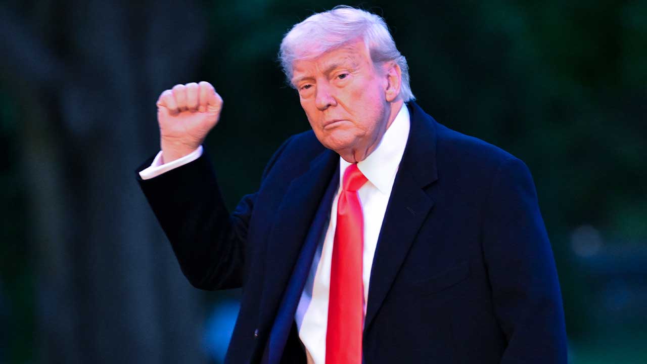 '트럼프 코인' 투자자 행사에 비판 확산‥"개인적 이득 위해 대통령직 이용"