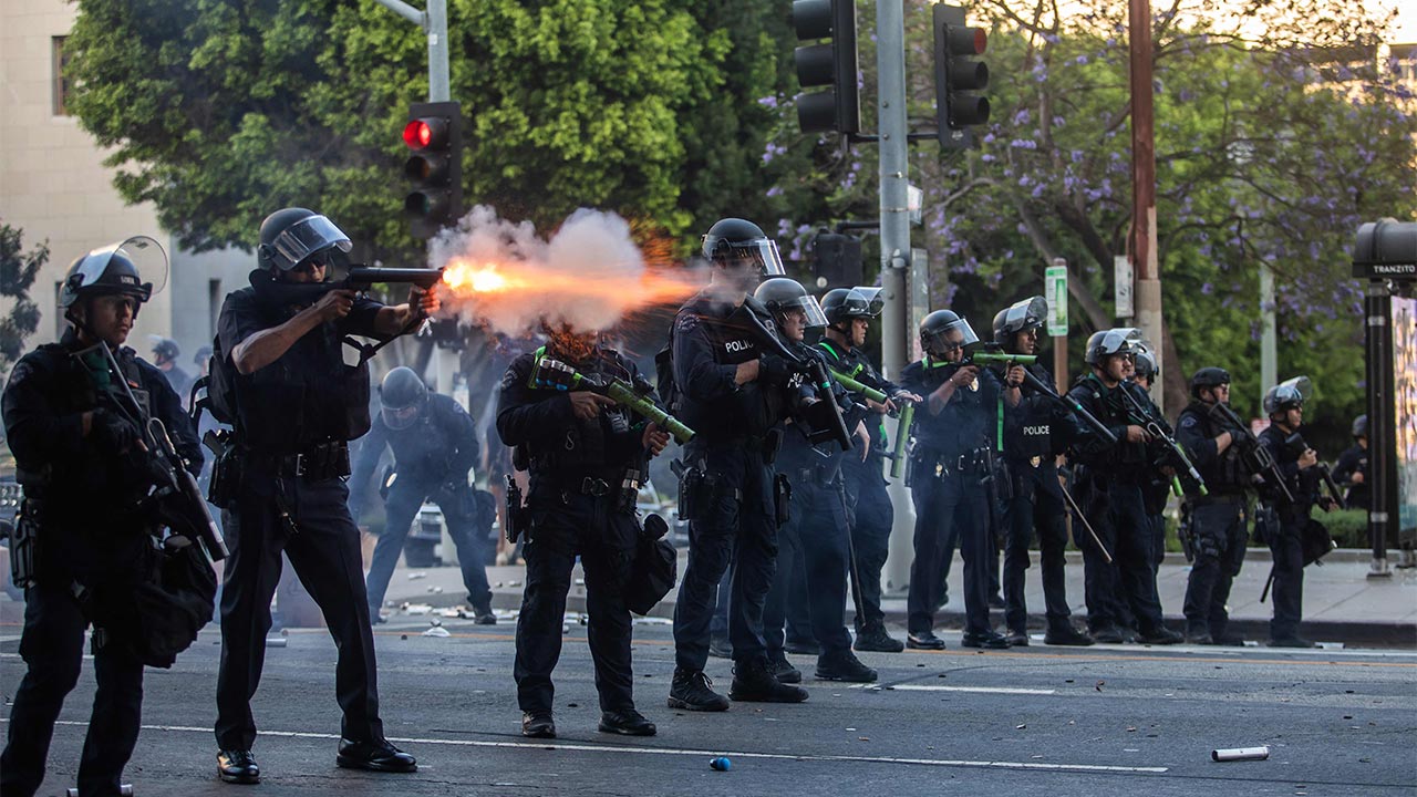 LA경찰, 다운타운 전역 집회금지‥"당장 떠나라"