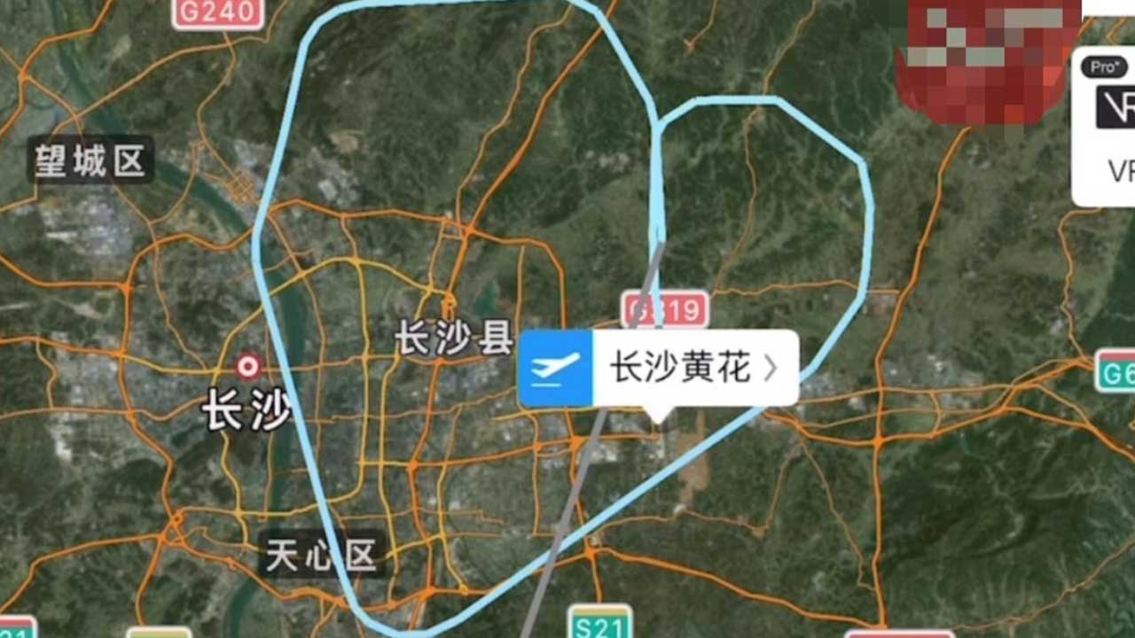 중국서 보잉여객기 이륙 30분만에 긴급 회항‥"기계적 고장"