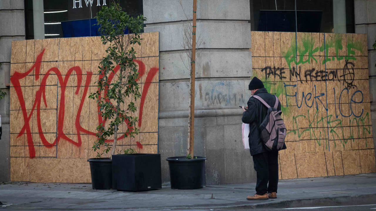 'LA 시위' 도심 야간 통행금지령 해제‥시장 "범죄 억제 성공"