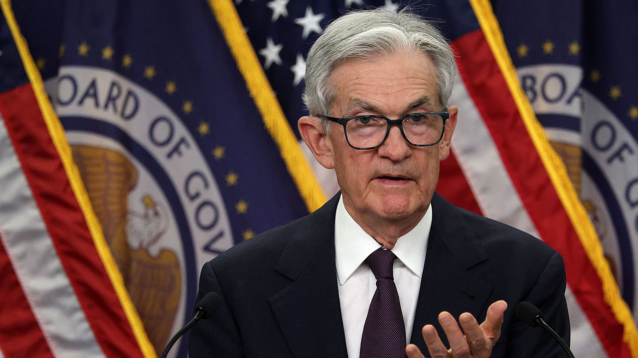 美 연준 의장 "더 기다리며 경제변화 파악"‥금리인하에 신중