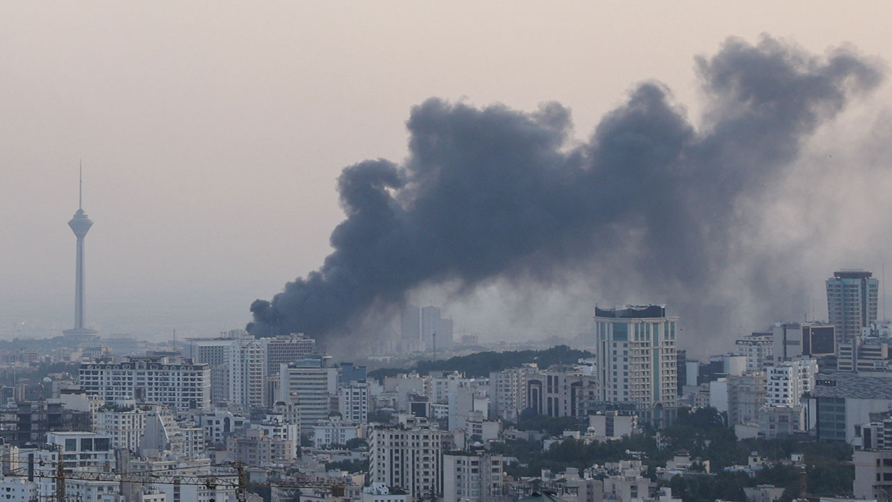 이란 "농축 핵물질 이미 옮겨놨다" 주장‥서방에 '딜레마' 전략