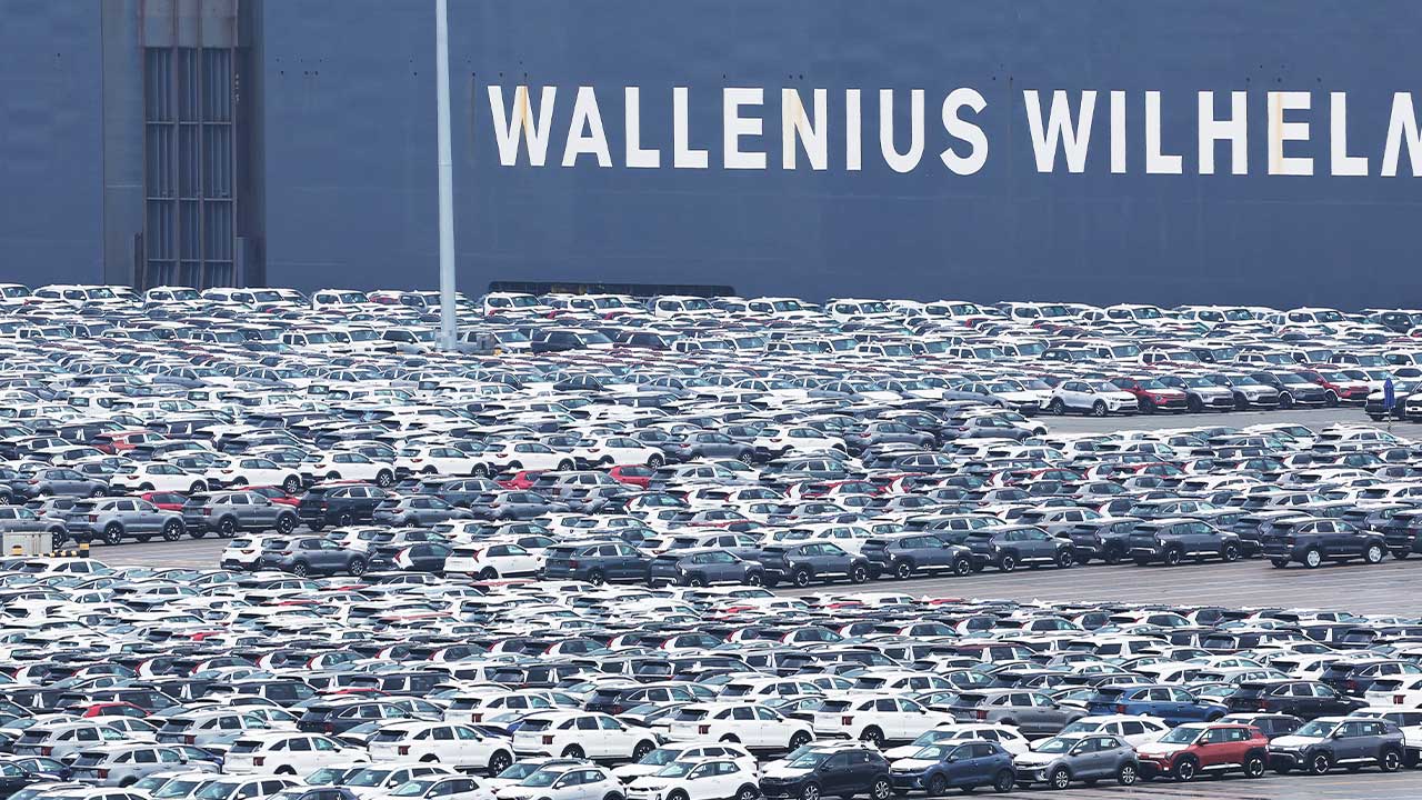 신용평가사 피치 "트럼프 관세, 한국과 일본에 집중돼"