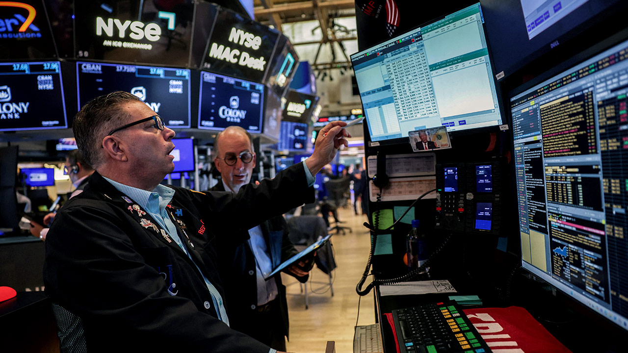 미 월가 전문가 "AI주식 버블, 2000년 IT버블 때보다 심각"