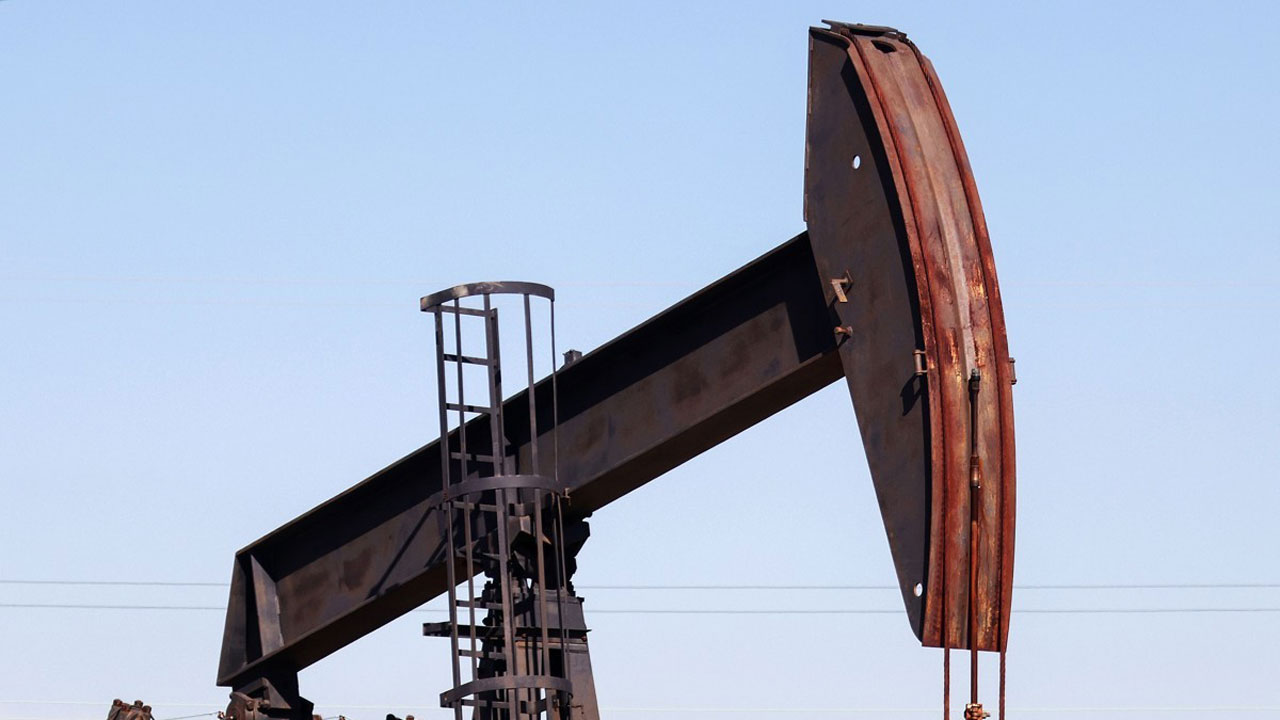 뉴욕유가, 무역협상 기대·러시아 수출 제한에 반등…WTI 1.2%↑