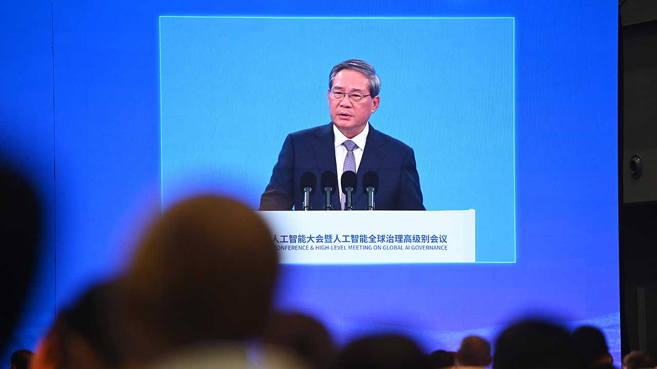 중국 총리 "AI, 소수 국가·기업 독점 안 돼‥세계 AI 협력 기구 설립"