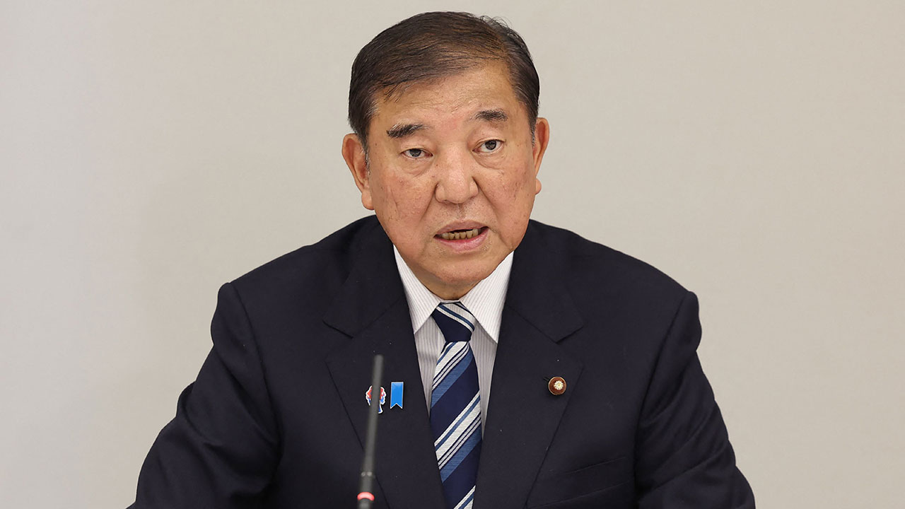 일본 이시바, 자민당 의원들 면전서 퇴진론 거부‥"정치공백 안돼"