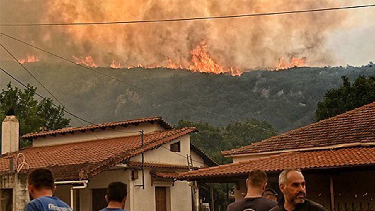 그리스·튀르키예, 폭염에 산불까지‥주민 수천 명 대피