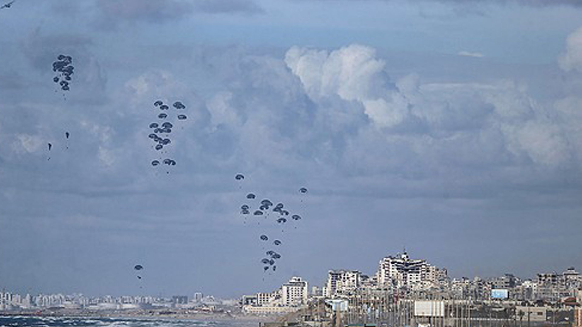 프랑스·스페인도 곧 가자지구에 구호품 공중 투하
