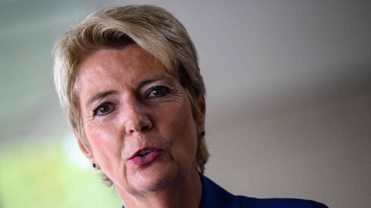 스위스 대통령, 39％ 관세 낮추려 미국 찾아갔으나 빈손