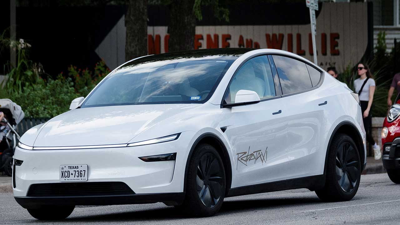 테슬라, '로보택시 미 전역 확대' 속도‥뉴욕서 데이터 수집 요원 채용 중