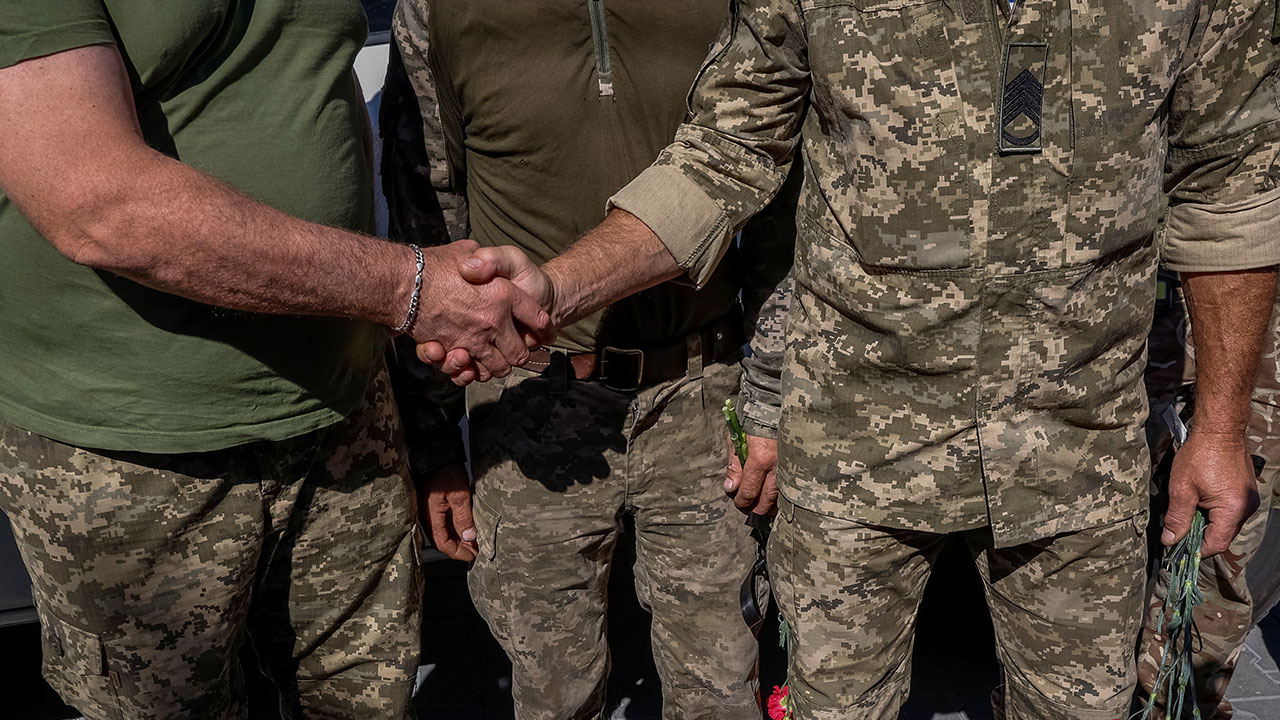 "미·유럽, 우크라군 병력수 확대 등 안보보장안 마련 착수"