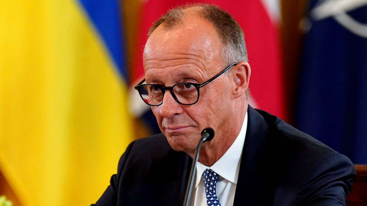 독일 메르츠 "푸틴·젤렌스키 2주 안에 만나기로 합의"