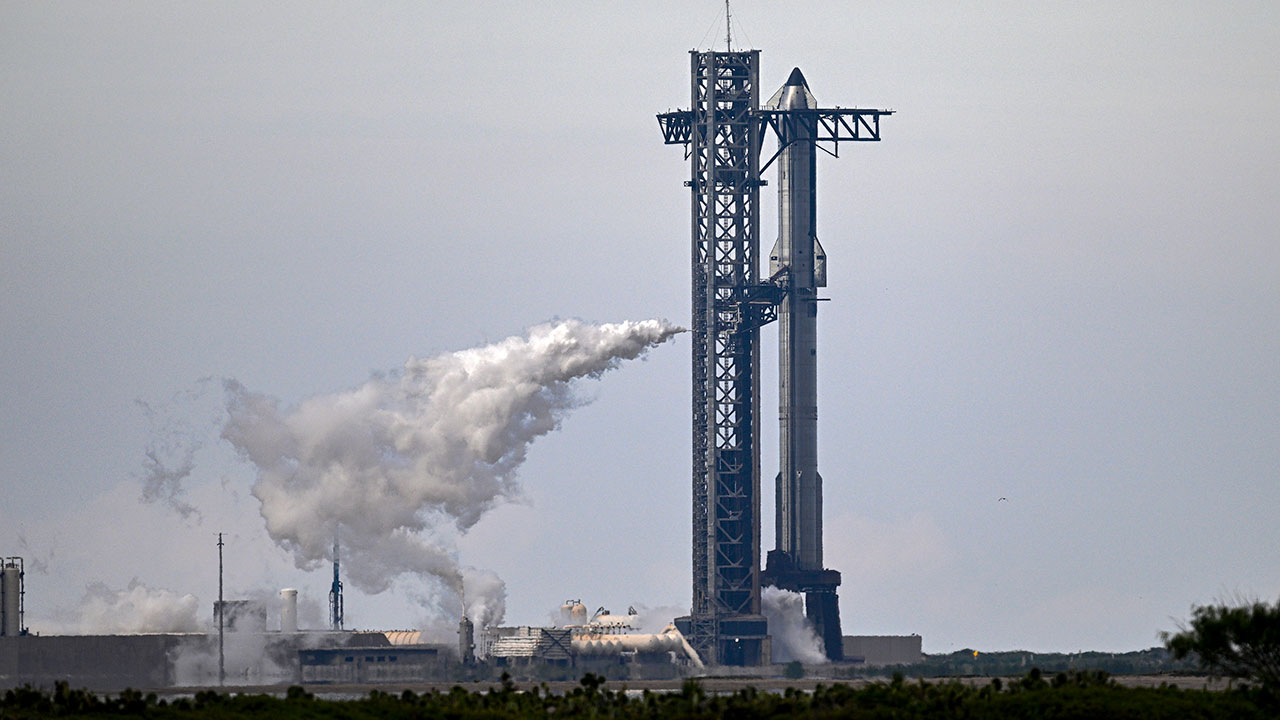 머스크 화성 우주선 '스타십' 10번째 시험 발사 연기