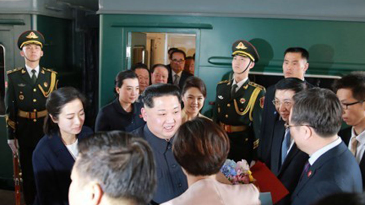 일본 언론, 단둥에서 김정은 특별 열차 통한 방중 가능성 예의주시 