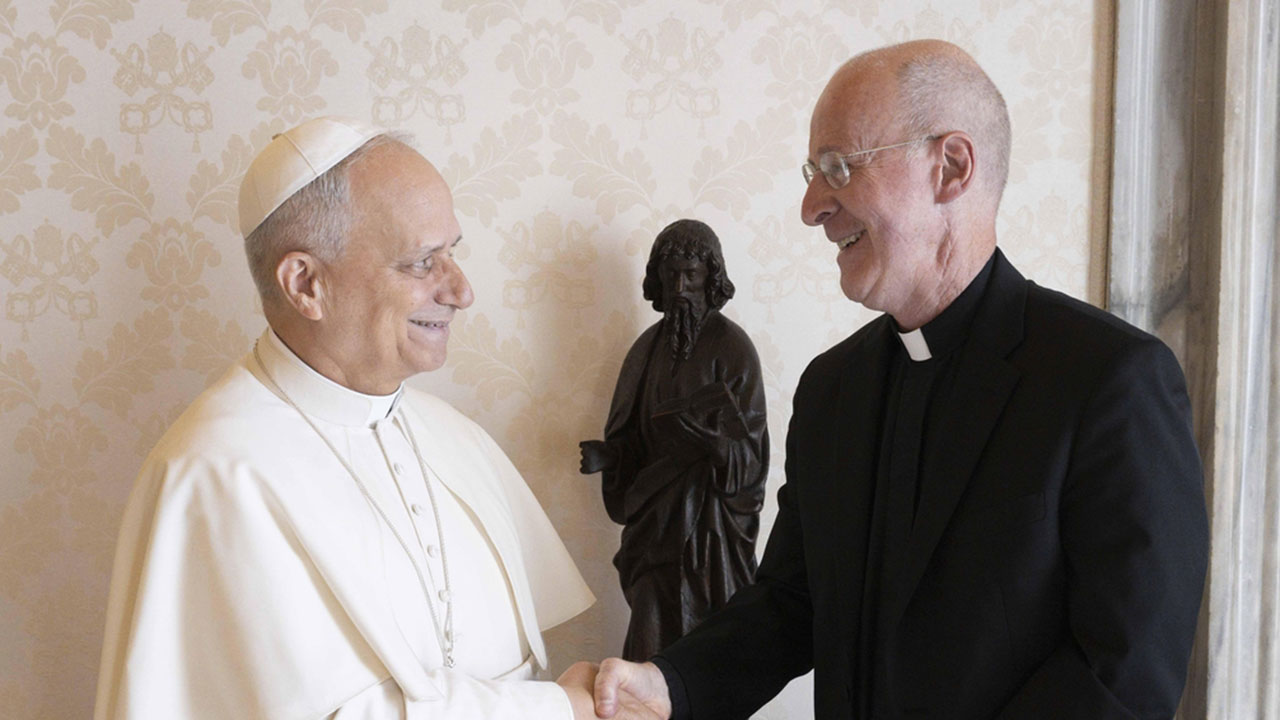 레오 14세 교황, 성소수자 포용 정책 계승 시사