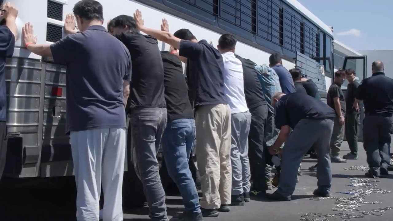 미국 구금 한국인 300여 명 태울 전세기, 이르면 내일 현지로 출발