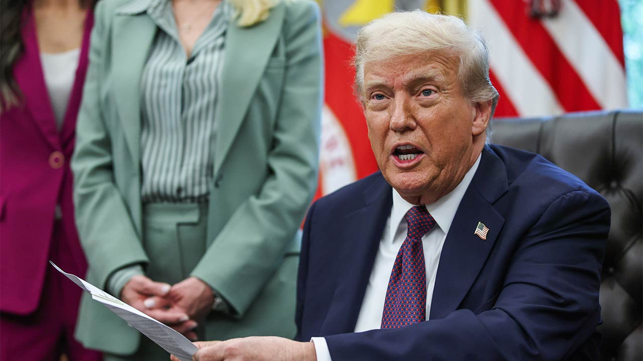 트럼프, 커크암살 계기로 진보진영에 미국내 테러 단속 추진