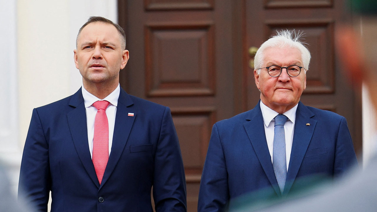 독일, 폴란드에 "2차 세계대전 배상금 대신 안보 지원"