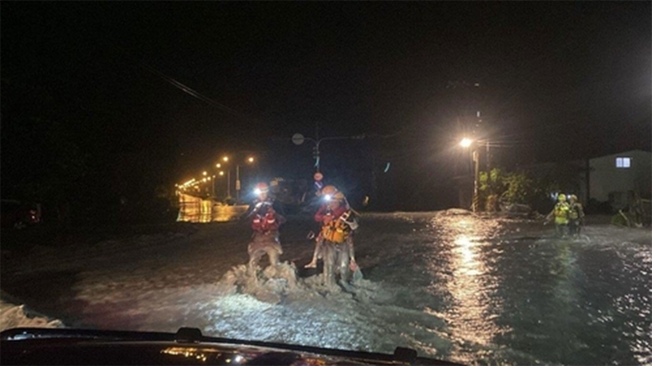 '태풍 라가사'에 타이완서 17명 사망‥중국 남부도 긴장