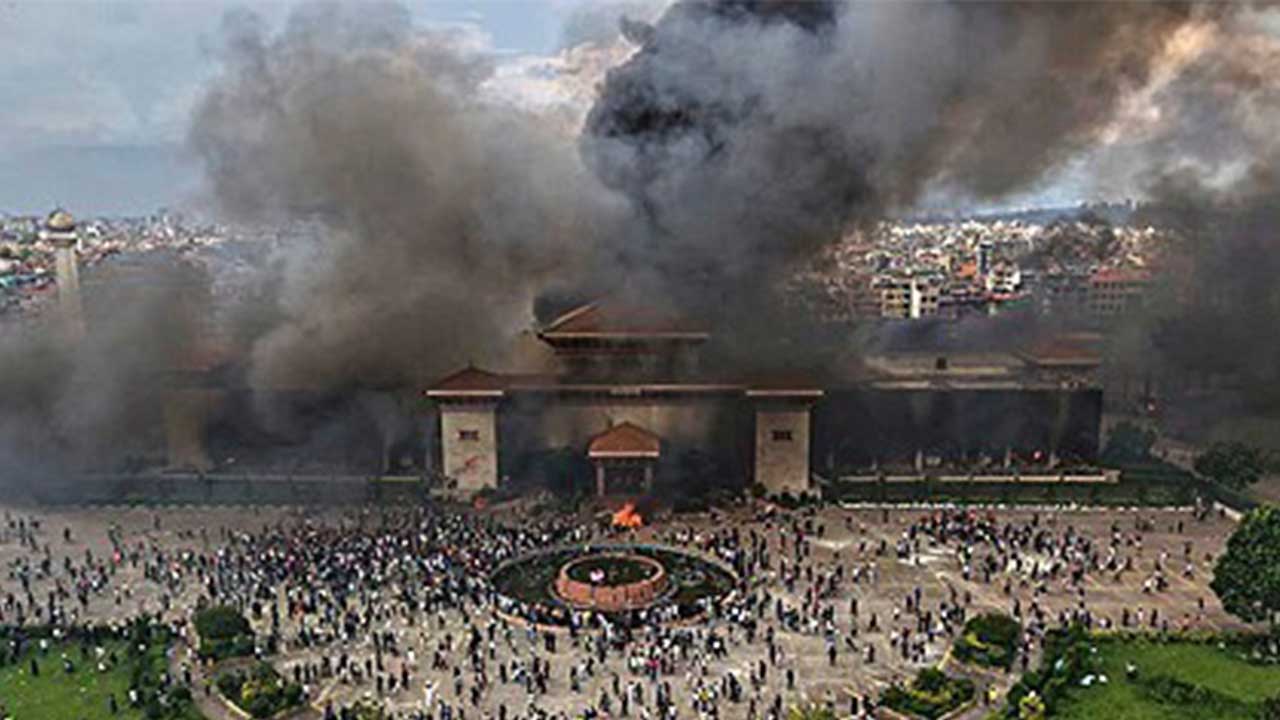 "네팔 반정부 시위 사망자 74명 중 33명은 실탄 맞았다"