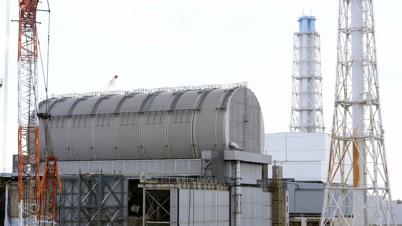 일본 도쿄전력, '로봇팔 활용' 핵연료 잔해 반출 또 연기