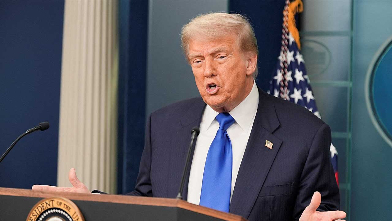 트럼프 정부, '출생 시민권 금지 행정명령' 대법원 판단 요청