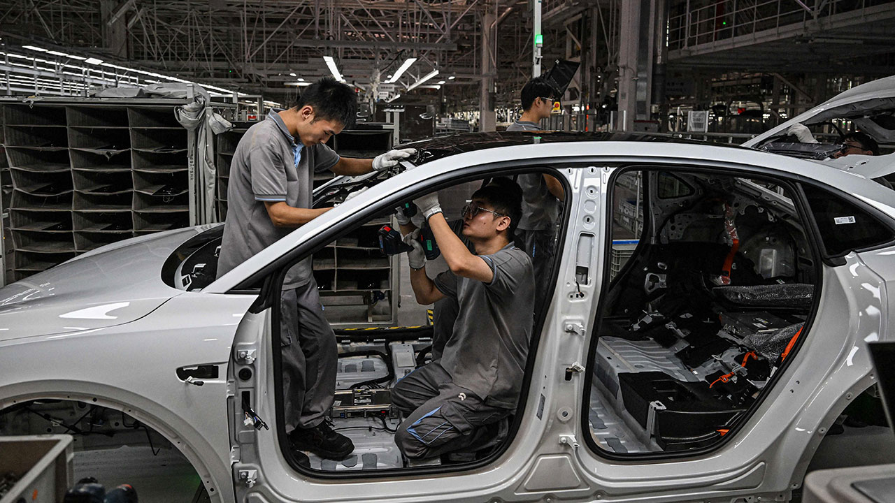 중국 제조업 업황 6개월째 '위축'‥9월 소폭 개선 그쳐