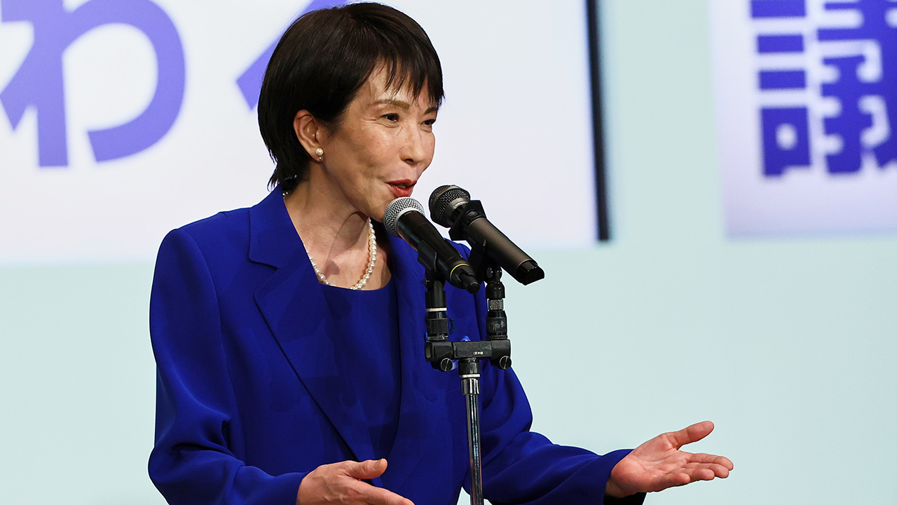 '총리 유력' 다카이치, 야스쿠니 참배 "적시에 적절히 판단"