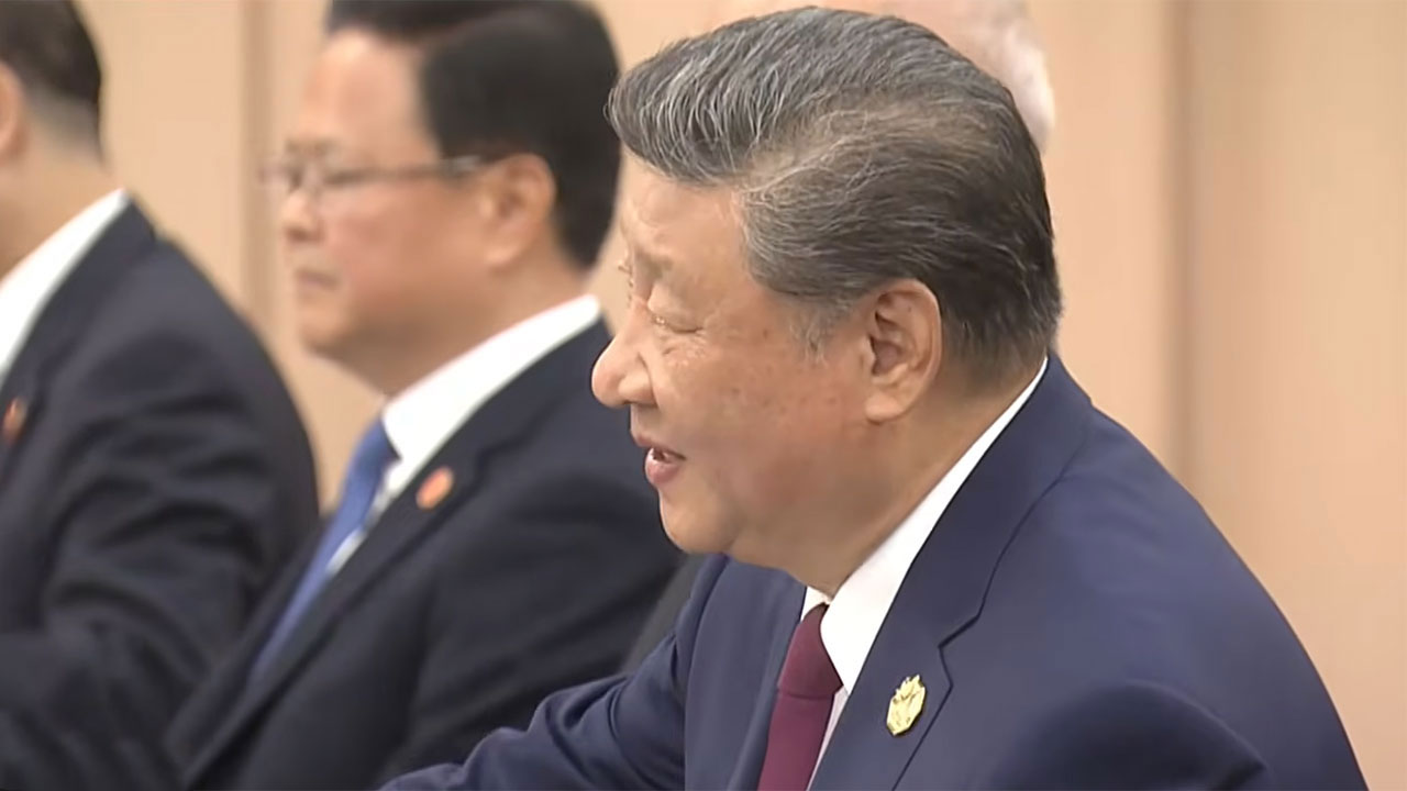 시진핑, 日총리에 "건설적 관계 구축 용의"‥대만문제 간접 거론