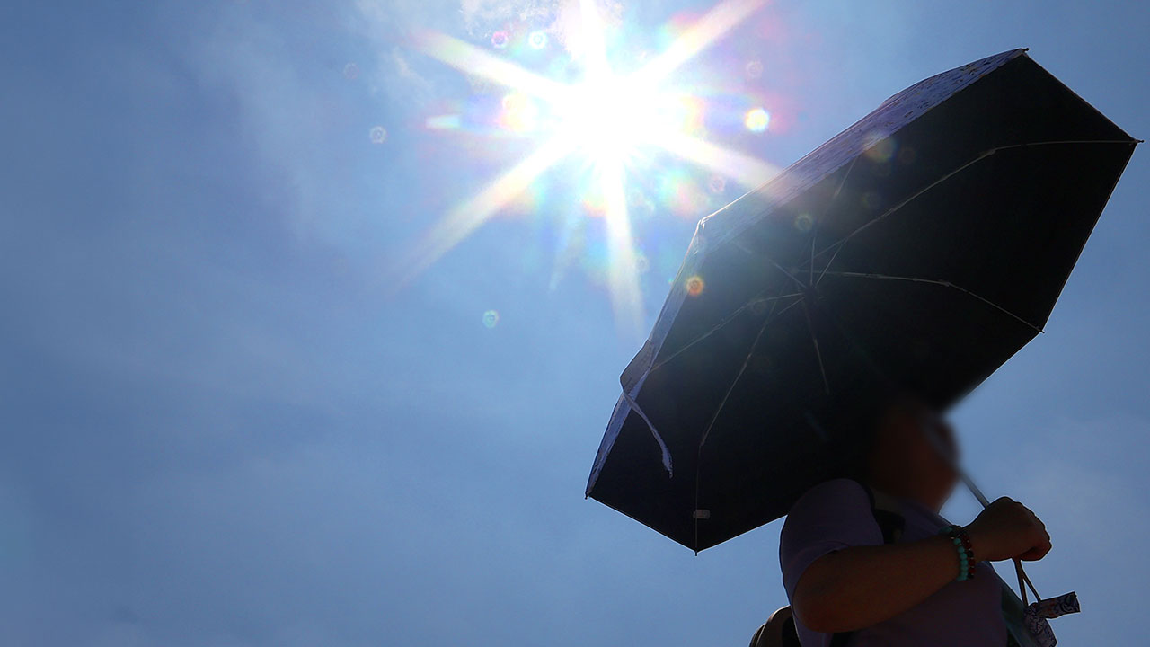 "올해 지구, 역대 2~3번째로 뜨거웠다‥산업화 전보다 1.42도↑"