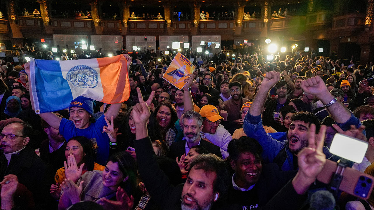 새 역사 쓴 34살 조란 맘다니, 무기력한 민주당을 구원할까 [World Now]