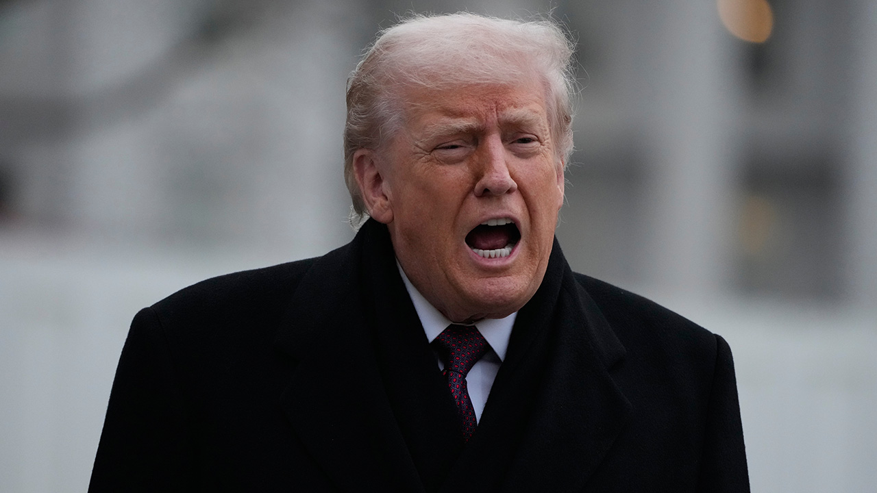 "트럼프 경제 지지도 36%‥집권 1·2기 통틀어 최저치"