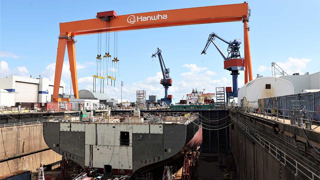 한화 "미국 필리조선소에서 미군 핵잠 건조 준비 착수"