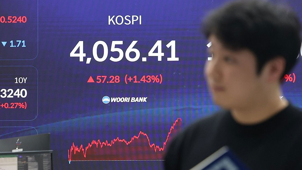 2025년 코스피 4천 시대 열렸지만, 개인은 역대 최대로 팔았다