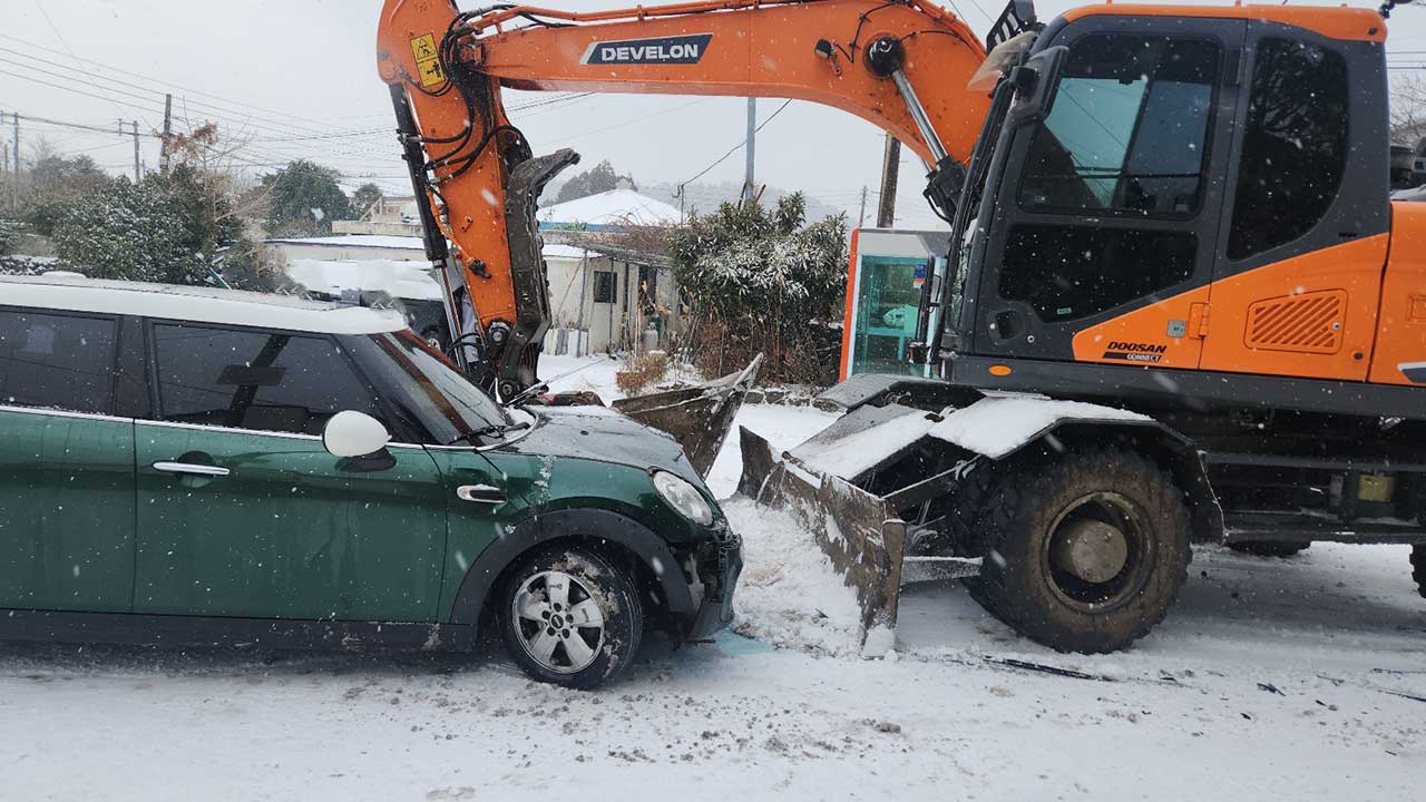 금감원 "배우자 운전 특약 가입해도, 사고 내면 본인 보험료 할증될 수 있어"